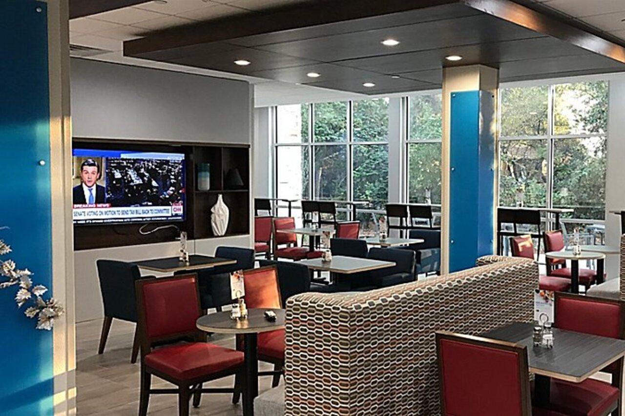 Holiday Inn Express & Suites Pineville-Alexandria Area Экстерьер фото
