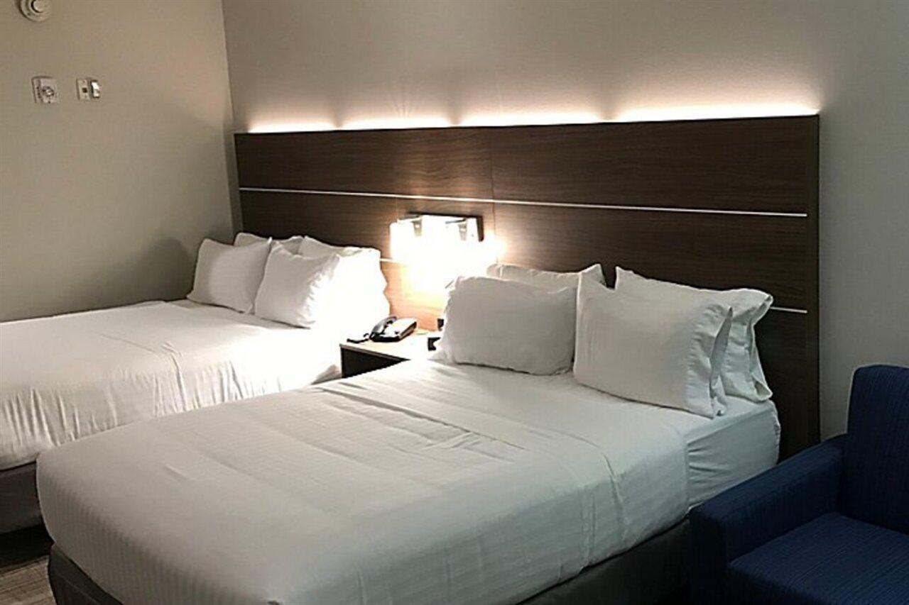 Holiday Inn Express & Suites Pineville-Alexandria Area Экстерьер фото
