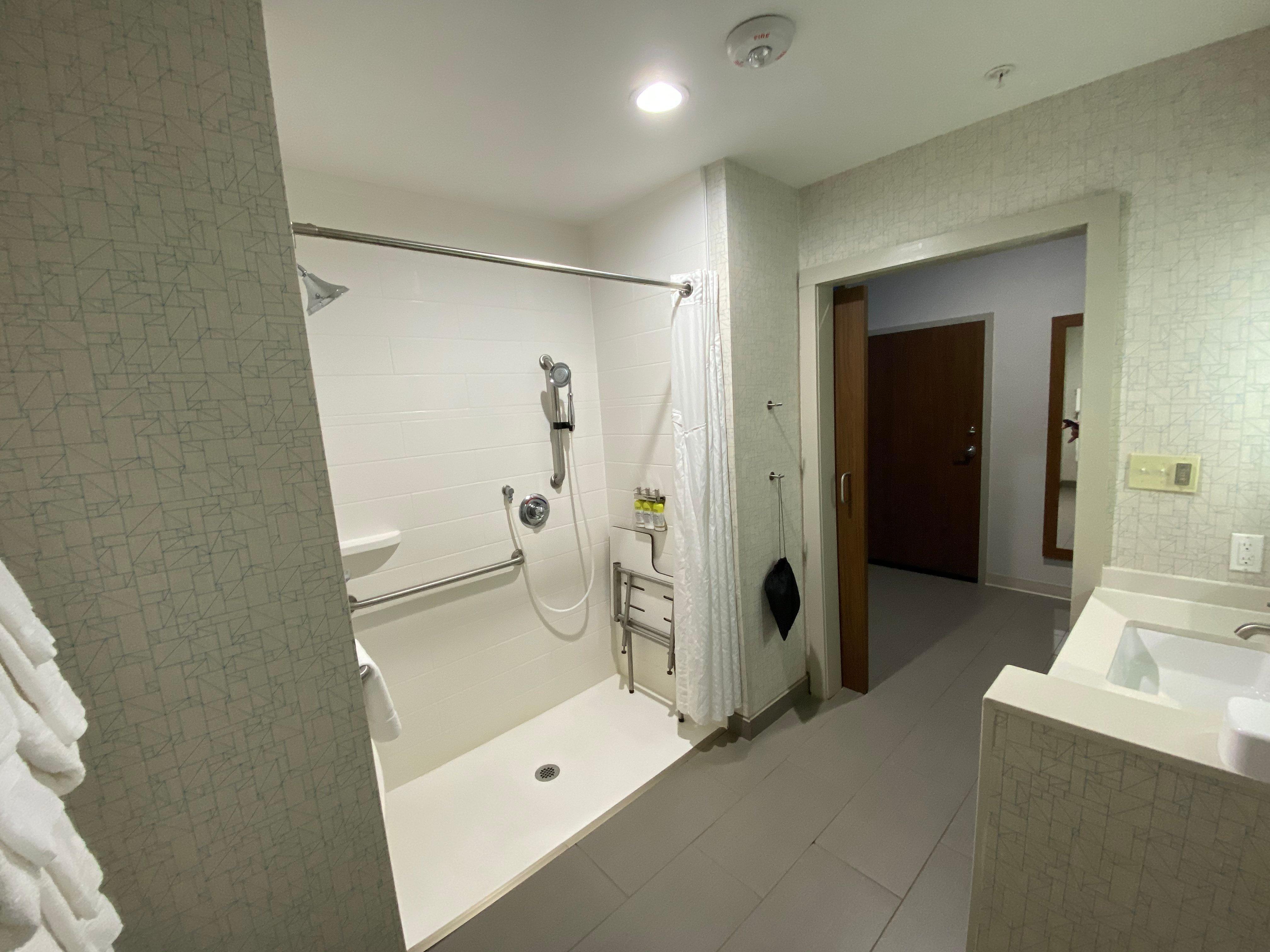 Holiday Inn Express & Suites Pineville-Alexandria Area Экстерьер фото